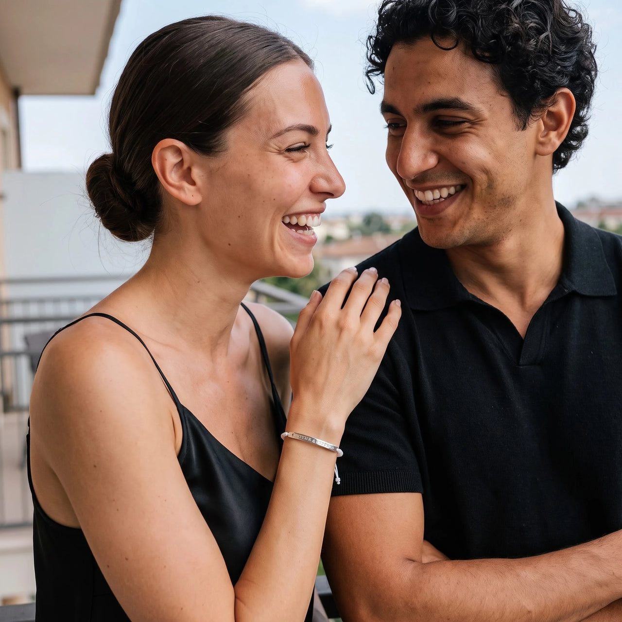 Adjustable bracelet — worn by a couple, silver | SKU: laperle-wg