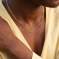 Thumbnail for Gold snake chain necklace — close-up of the details, gold | SKU: lesimplenecklace